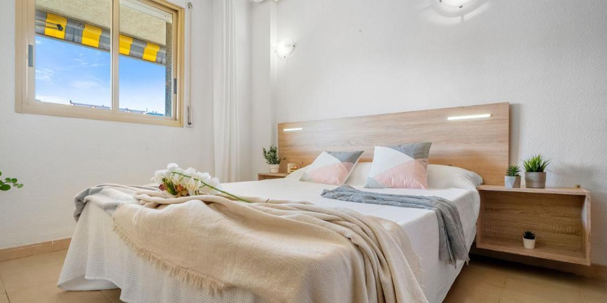 Alea Rentals - Albeniz La Pineda Dış mekan fotoğraf